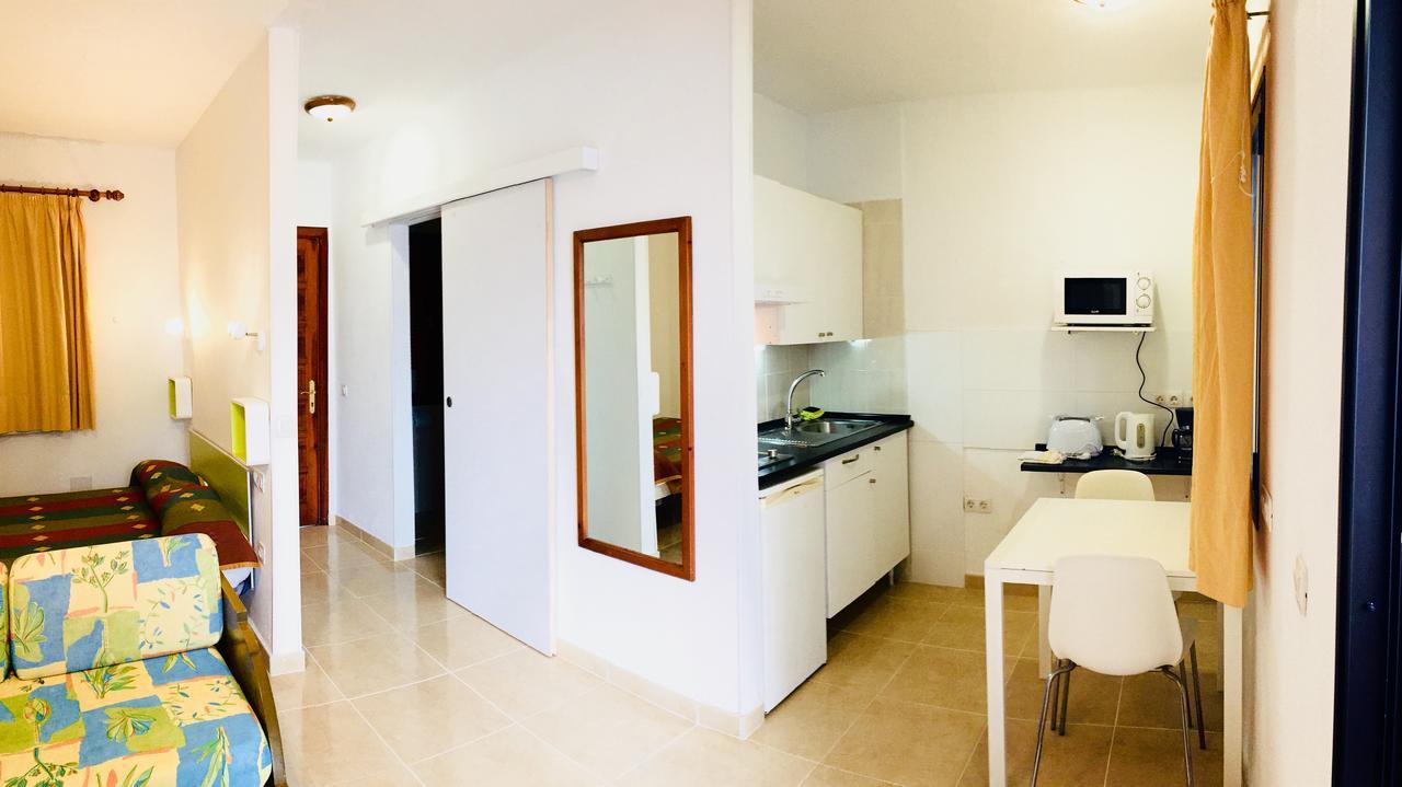 Apartamentos Maribel Puerto del Carmen  Esterno foto